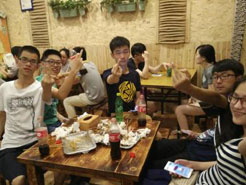 康定烧烤加盟,学烧烤技术,开烧烤店多少钱疯狂烤翅加盟